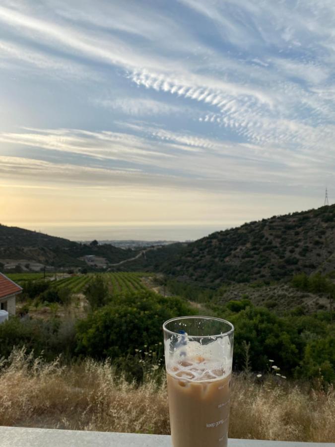 Chardonnay Guest Studio Rooms With Great View For Nature Lovers Kyrenia  Luaran gambar